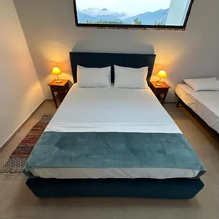 Delmar Aparment's Orikum *