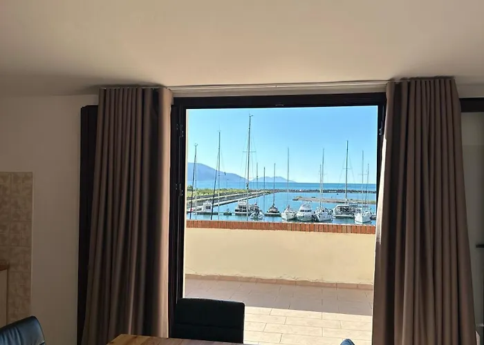 Delmar Aparment's Orikum Apartment Vlorë