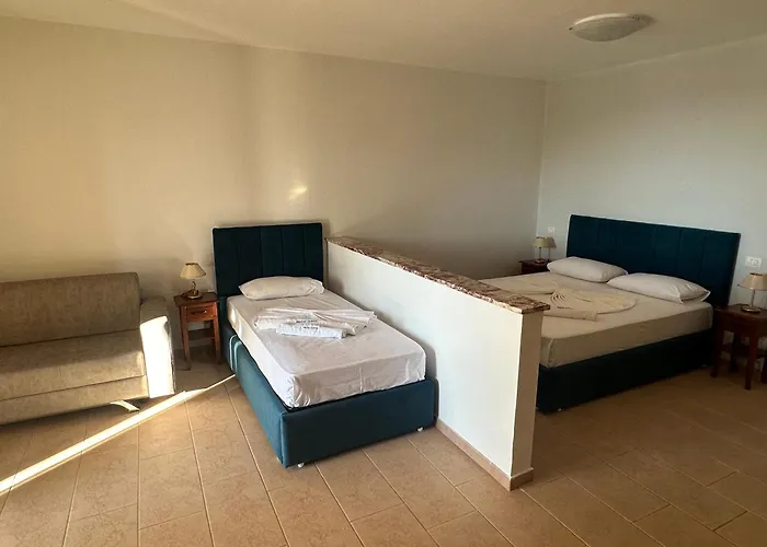 Delmar Aparment's Orikum Apartment *