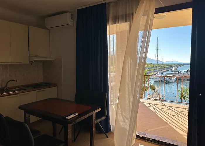 Apartment Delmar Aparment's Orikum